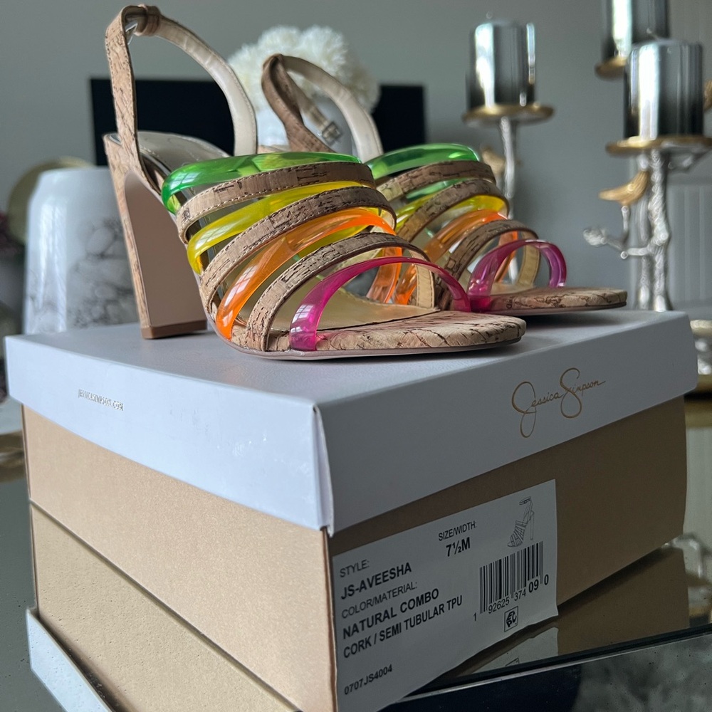 Jessica Simpson Women's Aveesha Sandal (brand new)